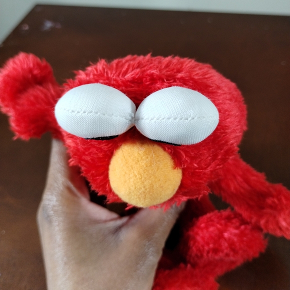 ✓Sesame Street Red Elmo Stuff Animal 10'' Plush - Picture 8 of 11